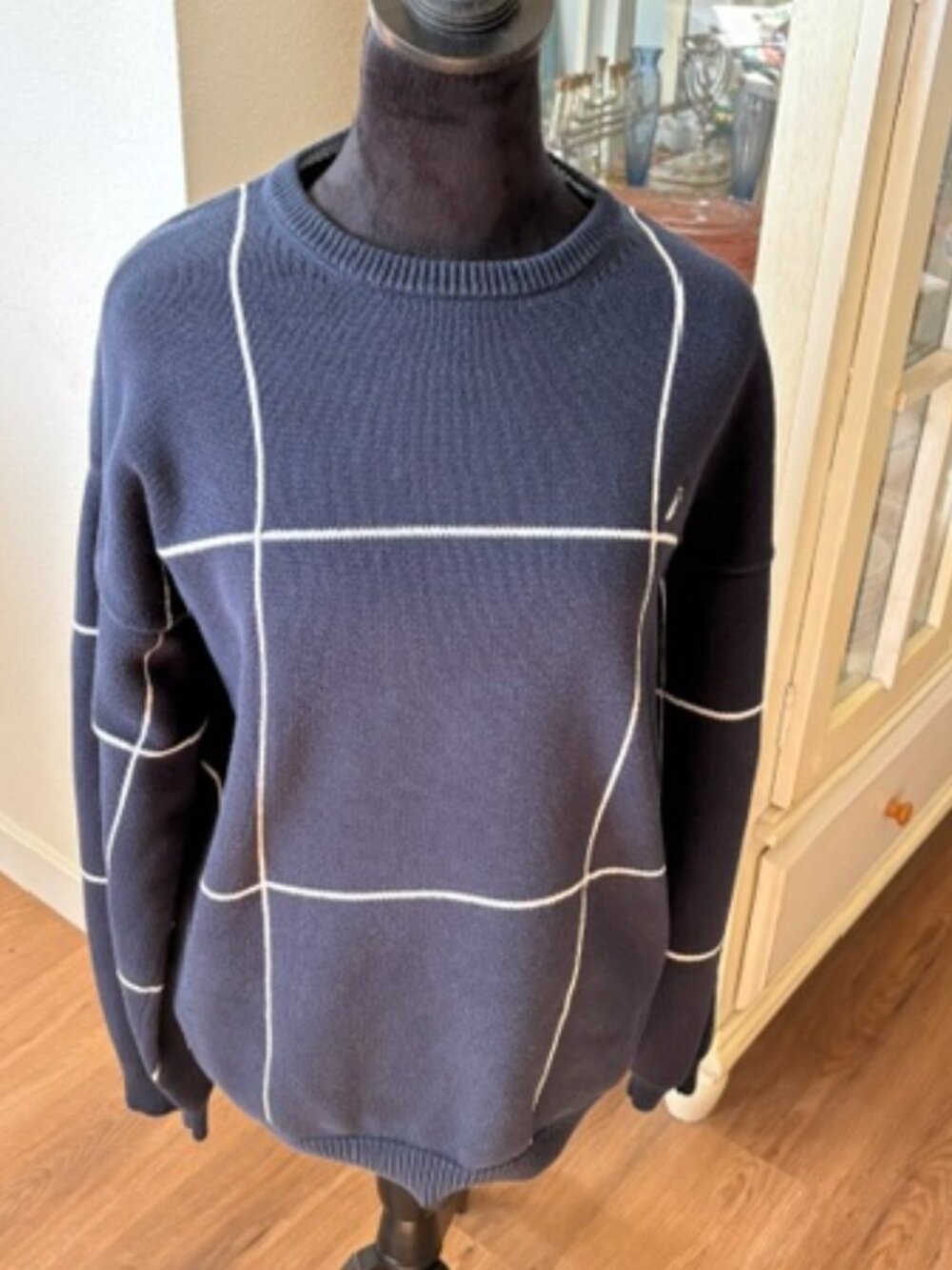 Nautica Mens Navy Blue Windowpane Plaid Crew Neck Sweater EUC L